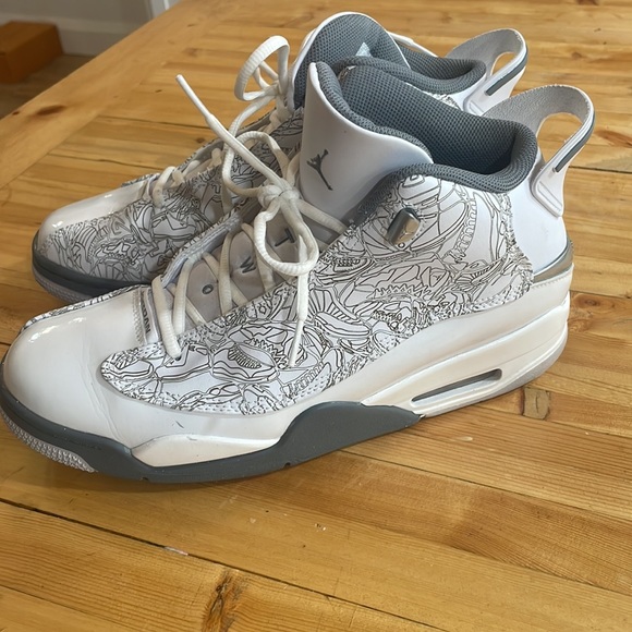 Jordan high tops - Picture 2 of 2